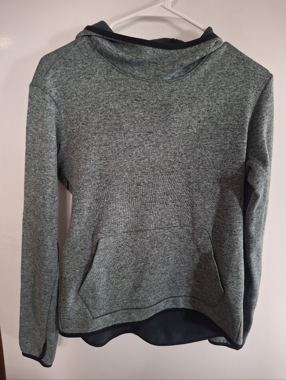 Nike Women's Gray Crewneck Sweatshirt
